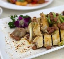 Signature Scallion Oil Farm Chicken