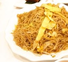 Farmhouse Egg Fried Rice Noodles