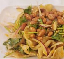 Scallion and Ginger Braised Goose Intestines