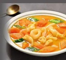 Golden Soup Papaya with Fish Maw