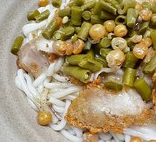 Stir-Fried Rice Noodles