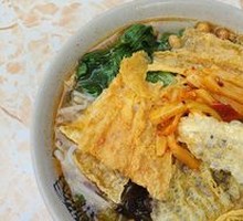 Mixed Sea Snail Noodles
