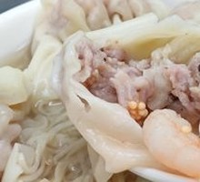 Fresh Shrimp and Crab Dumpling Noodles