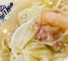 Fresh Shrimp and Crab Roe Dumplings