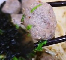 Beef tendon meatballs