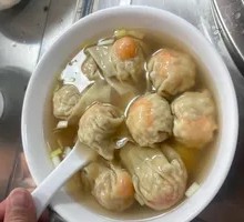 Fresh Shrimp and Crab Roe Dumplings