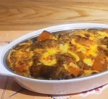 Cheese Curry Beef Baked Pasta