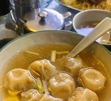 Clear Shrimp Wonton in Broth