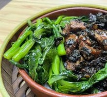 Preserved Vegetable and Pork Belly Rice