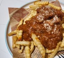 Cheesy Meat Sauce Fries