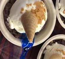 Coconut Single Scoop Cone