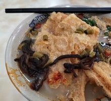 Mixed Stir-Fried Rice Noodles with Snails