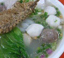 Mixed Fish Ball Noodle Soup