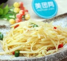 青椒土豆丝盖浇面