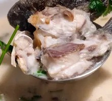 Coriander Tofu Fish Head Soup