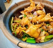 Stir-fried Chicken with Sauce