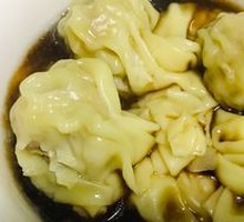 Fresh Shrimp and Crab Roe Dumplings
