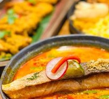 Crispy Salmon Coconut Soup