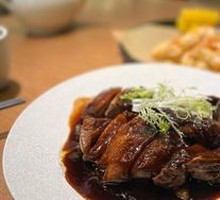 Signature Braised Goose
