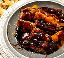 Guigee Soy Sauce Braised Goose