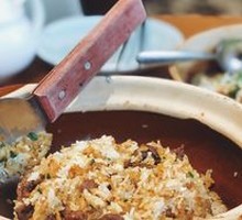 Egg and Beef Claypot Rice