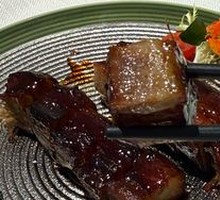 Mint Black Gold Barbecue Pork