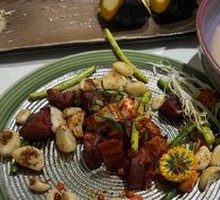 Crispy Pepper Beef Bites