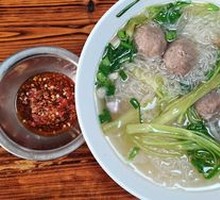 Beef Meatball Rice Noodles