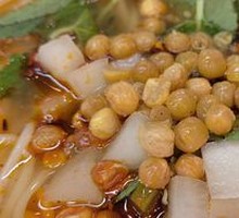 Old-Style Meat Sauce Rice Noodles