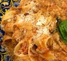 Flat Noodles with Beef Sauce