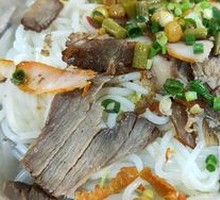 Braised Noodles with Dry Sauce