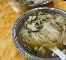 Shiitake Pork Noodles