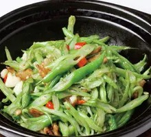 Stewed String Beans in Clay Pot