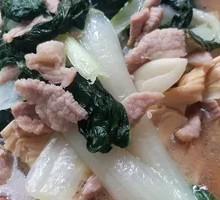 Stir-Fried Pork with Chinese Cabbage