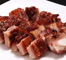 Charcoal-Grilled Spare Ribs