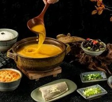 Crab Roe Yellow Croaker Rice Soup