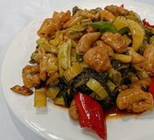 Sour Cabbage with Pork Intestines