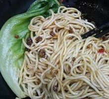 Classic Noodles with Meat Sauce