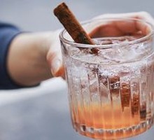White Peach Cinnamon Soda