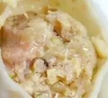 Chinese cabbage and pork dumplings