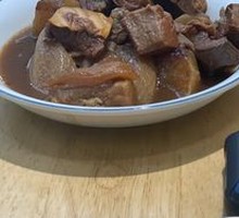 Radish and Beef Shank Stew