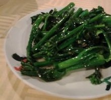 Ginger Stir-Fried Mustard Greens