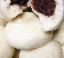 Red Bean Bun