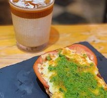 Tomato Heavy Cheese Grilled Italian Bread