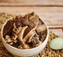 Sauce-Flavored Beef Offal