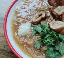 Intestine Noodle Soup