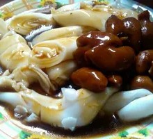 Braised Pork Intestine Pearl Noodle