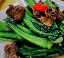 Stir-Fried Chicken Offal with Chinese Broccoli