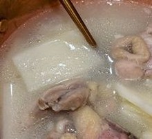 Braised Chicken with Chinese Yam in Clay Pot