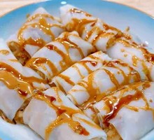 Mixed Sauce Rice Noodle Roll